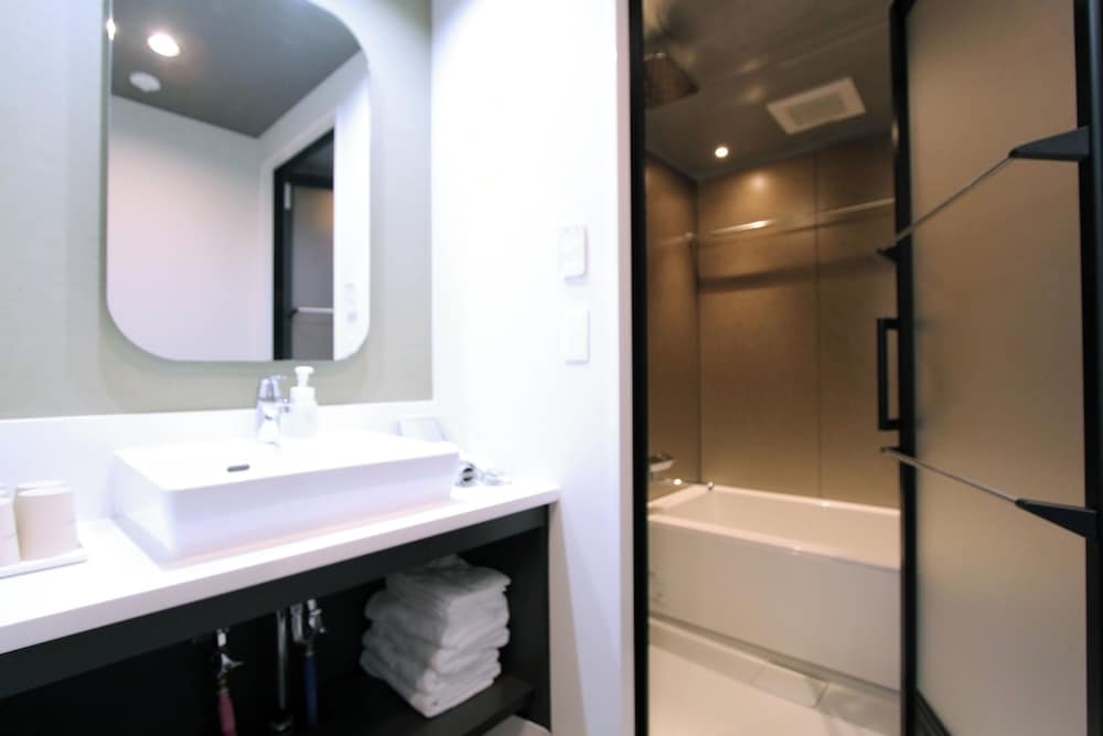 Фото Koko Hotel Residence Kyoto Nijo Castle