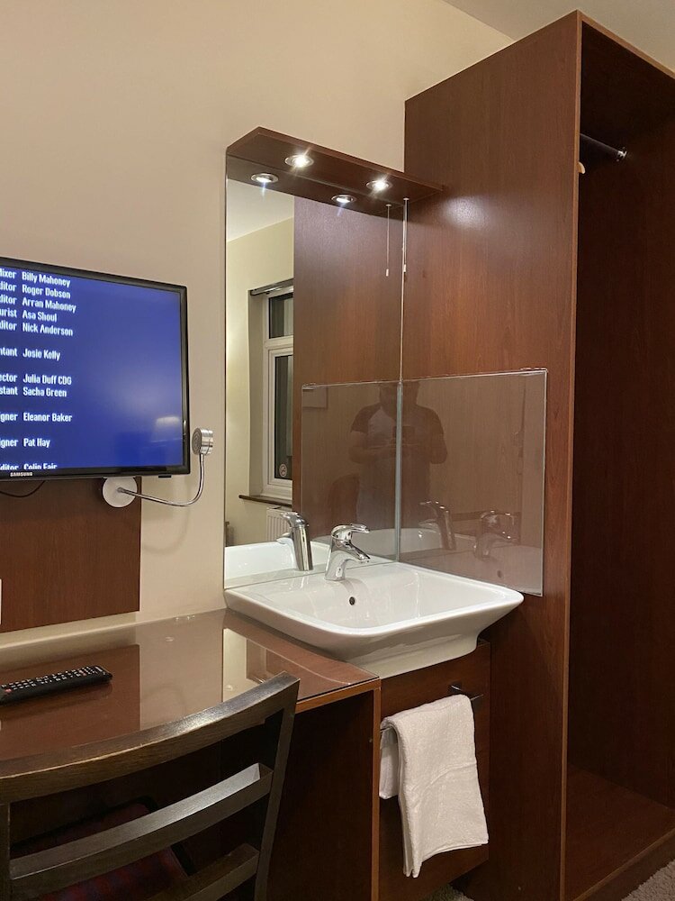 Фото Clifton House Brighton