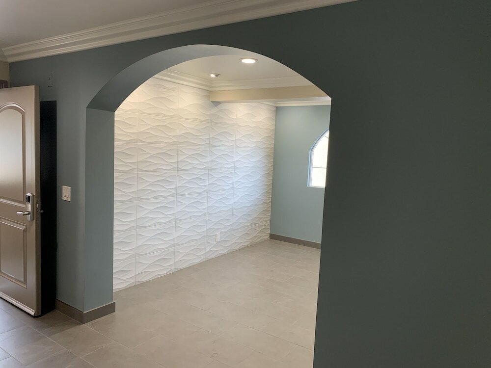 Фото Industry Inn & Suites