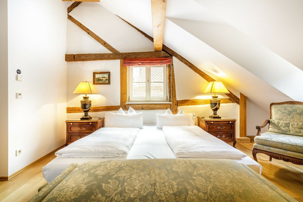 Фото Bohemian Hotel