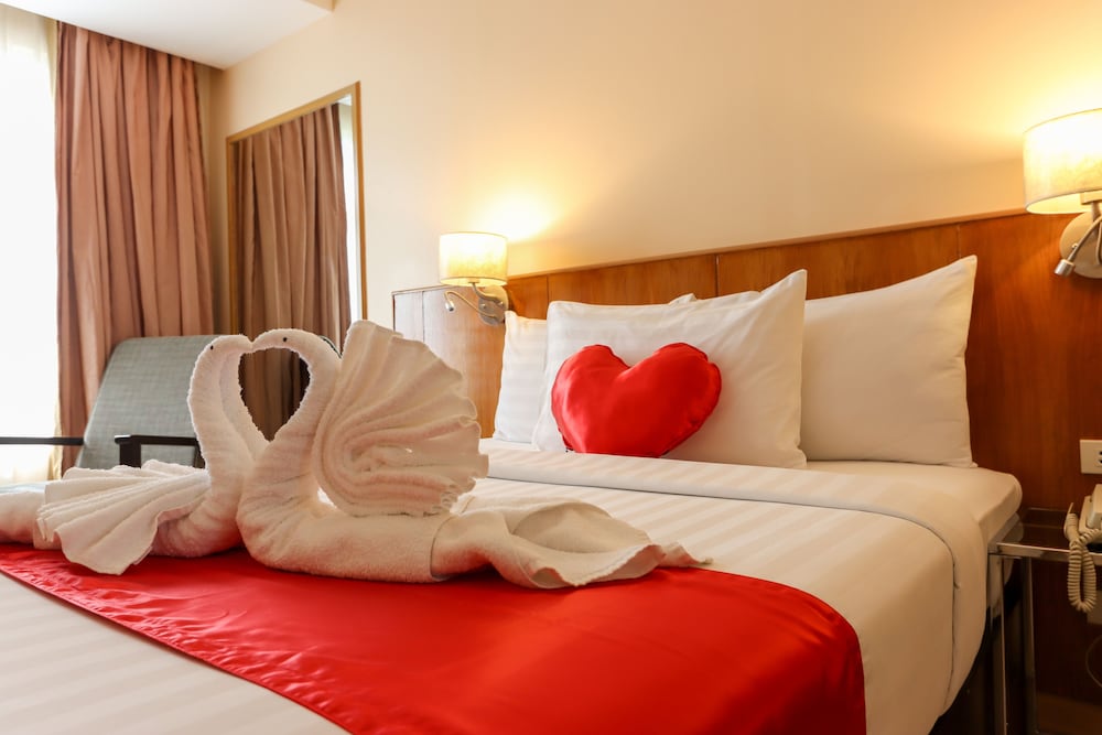 Фото Paseo Premiere Hotel