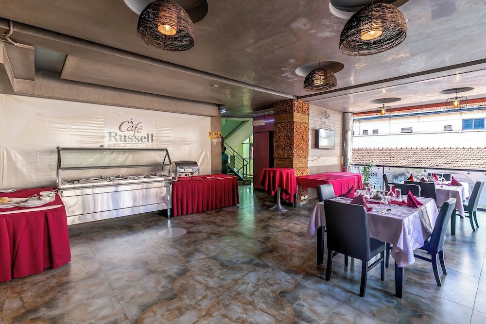 Фото Hbt Russel Hotel