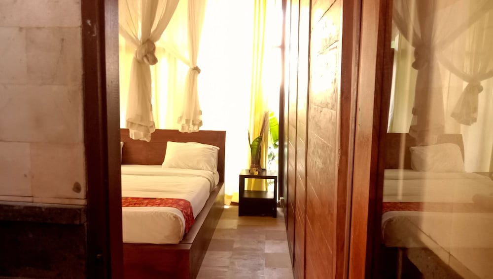 Фото Astawa House