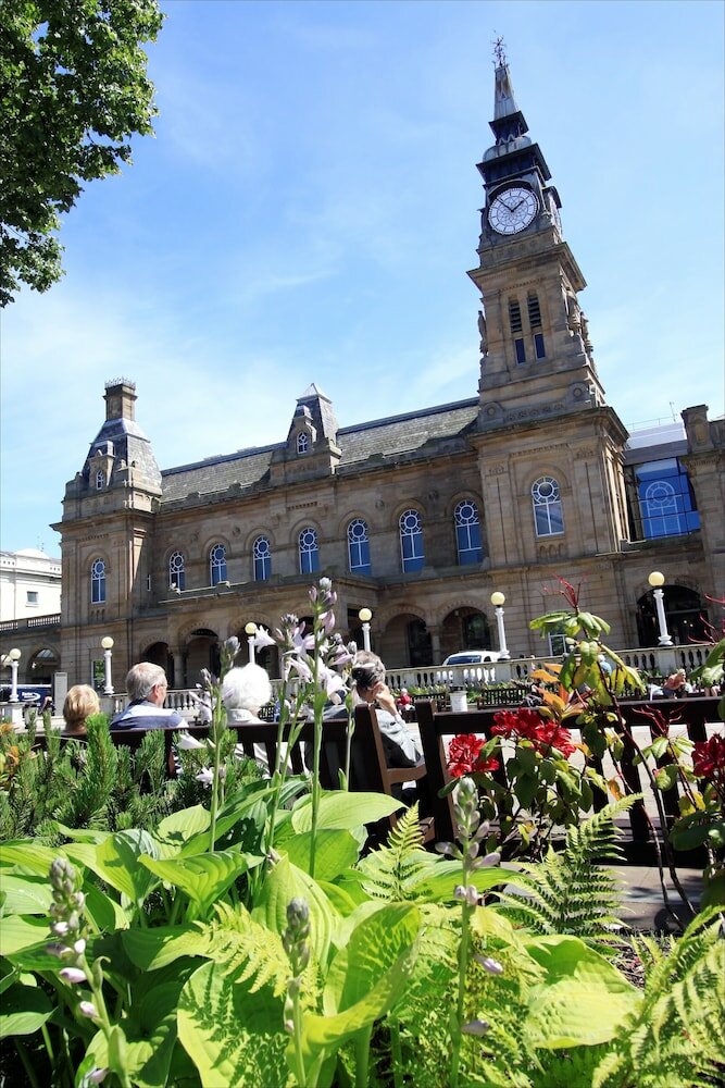 Фото The Warwick Southport