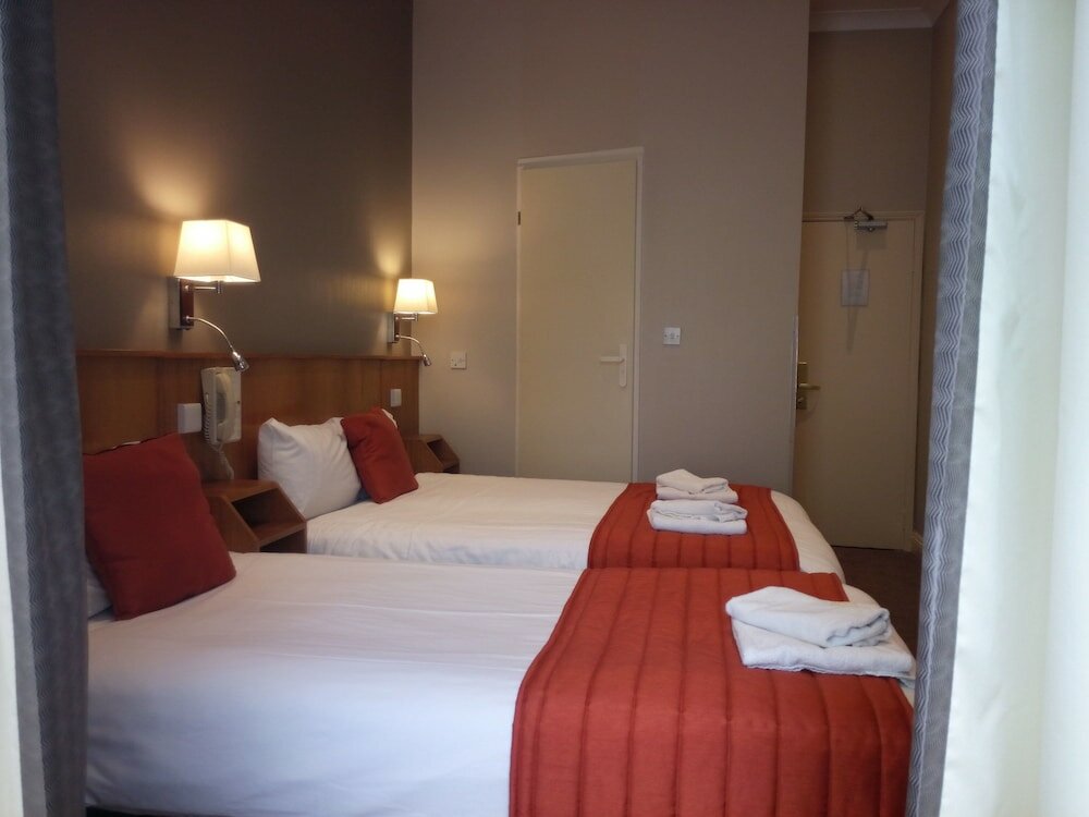 Фото Columbus Hotel