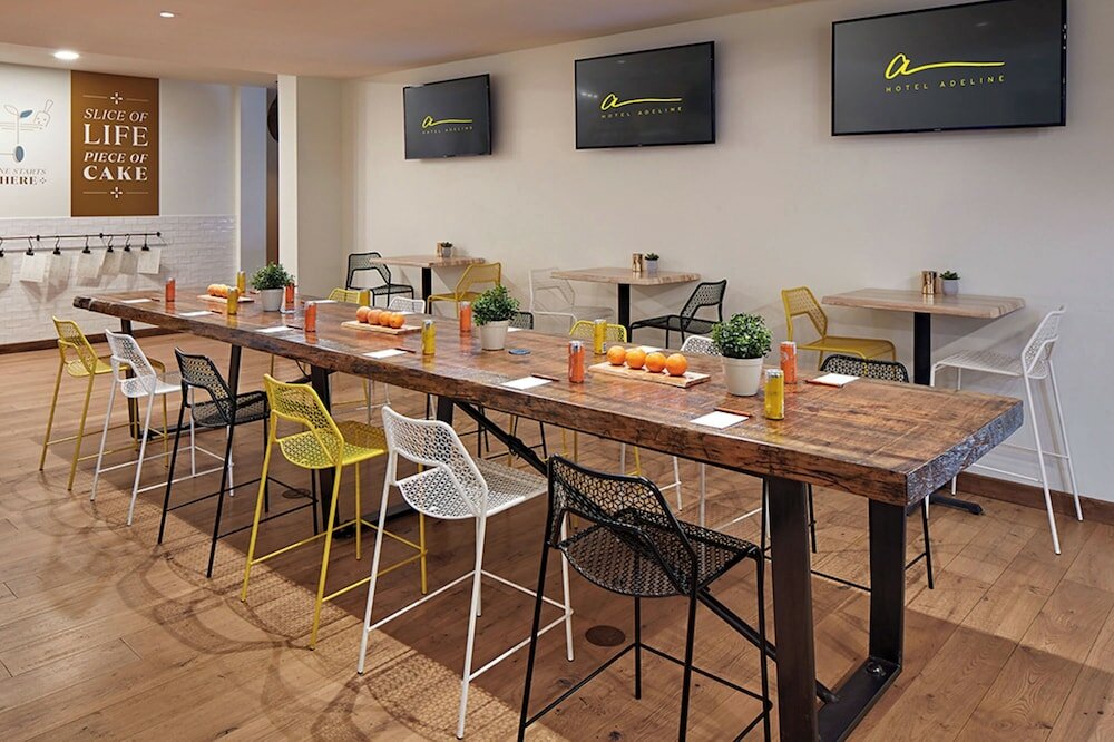 Фото Hotel Adeline, Scottsdale, a Tribute Portfolio Hotel