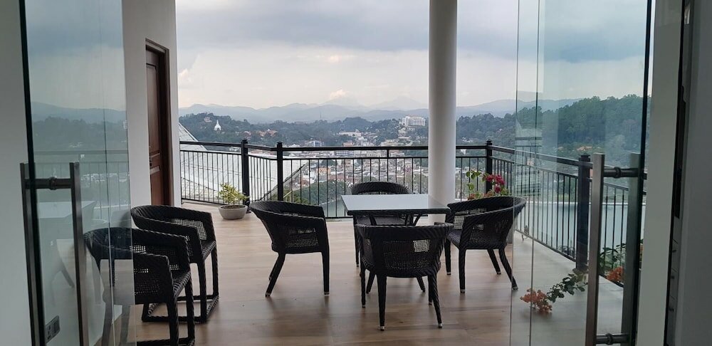 Фото Fairview Residence