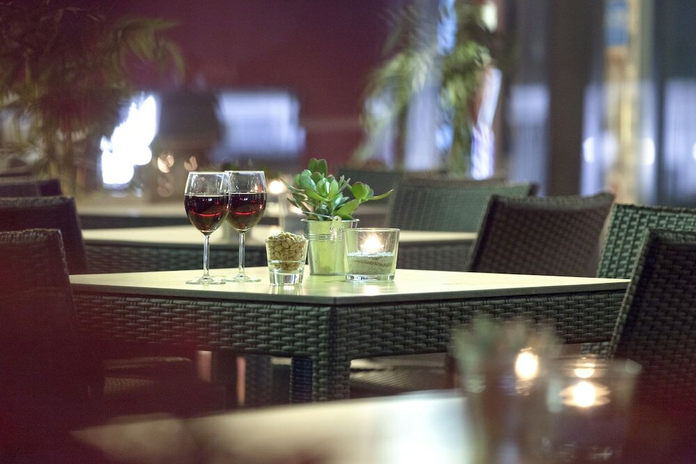 Фото Holiday Inn Express Zurich Airport, an Ihg Hotel