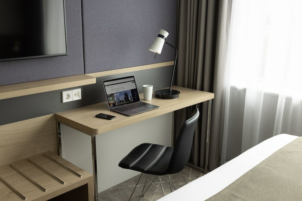 Фото Holiday Inn Eindhoven Airport