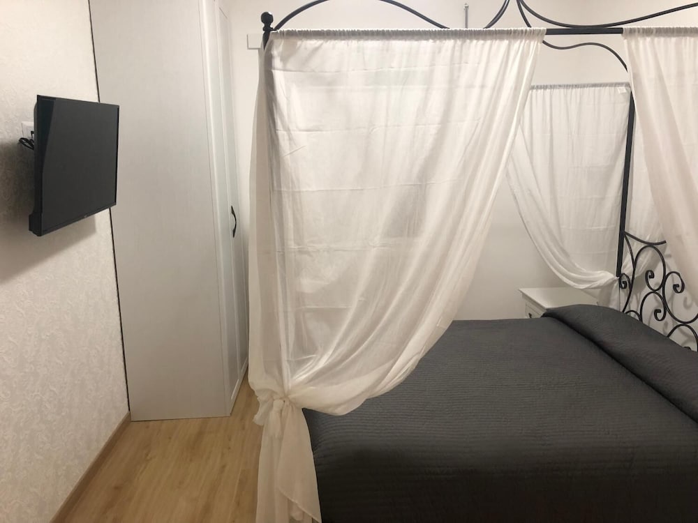 Фото Dea Tiburtina