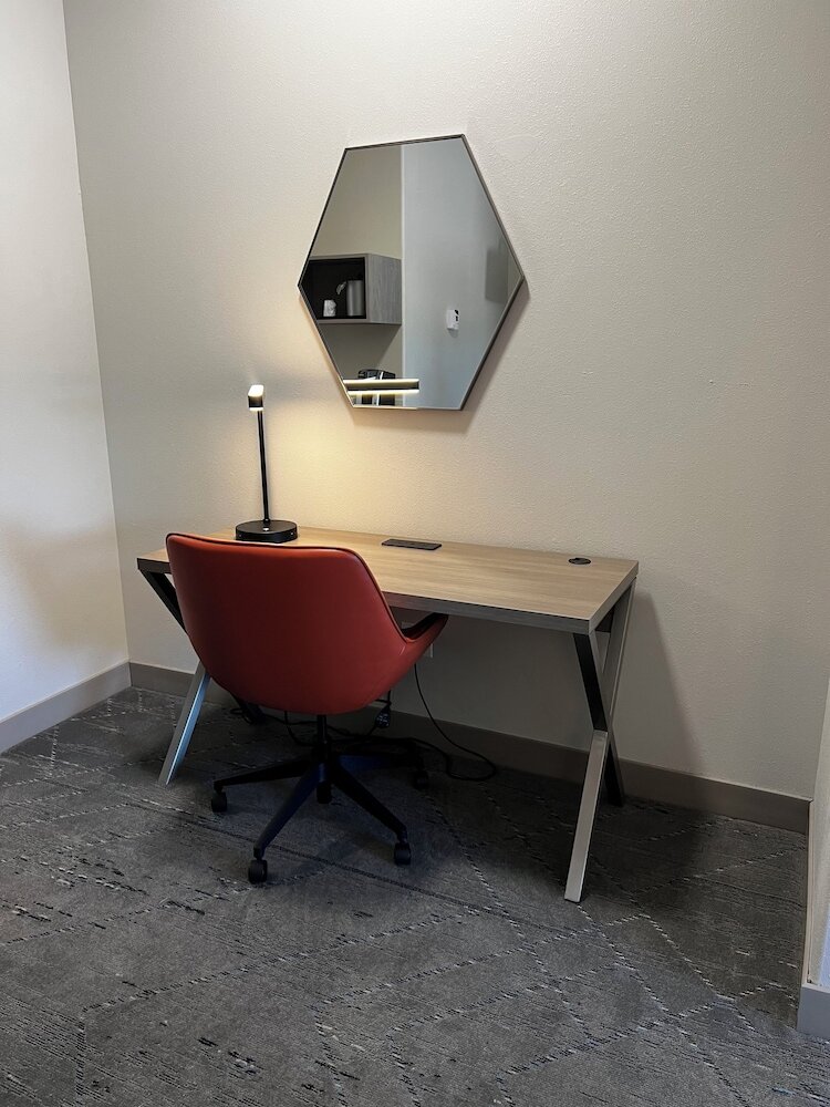 Фото Holiday Inn Express Hotel & Suites Oklahoma City Northwest, an Ihg Hotel