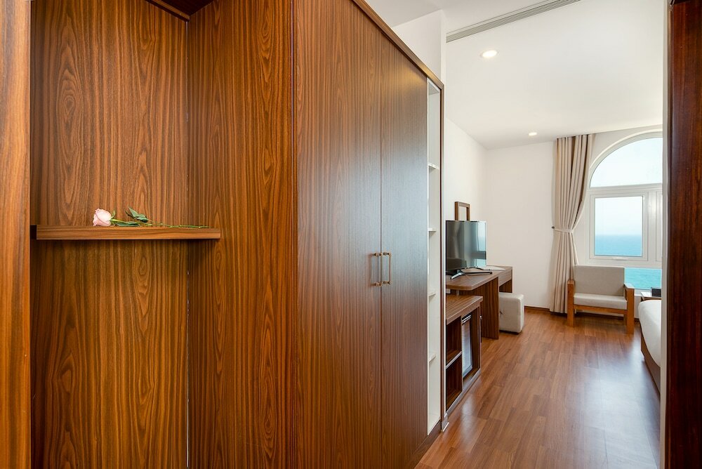 Фото De L'amour Hotel