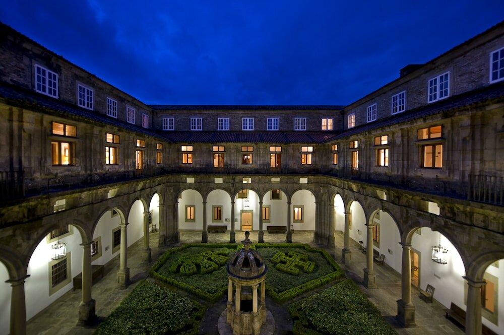 Фото Parador de Santiago de Compostela