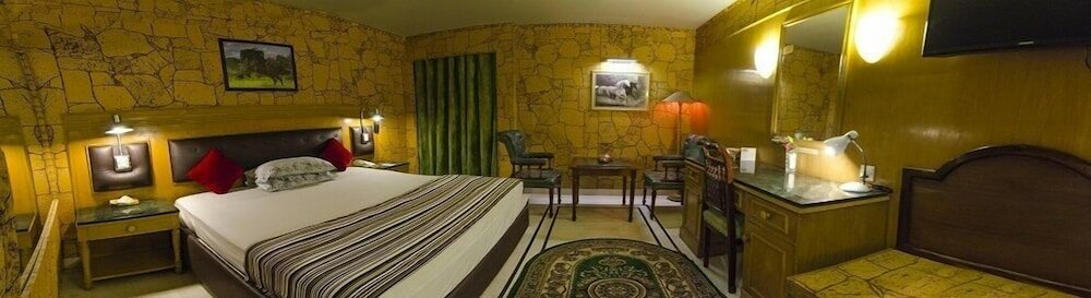 Фото Отель One Karachi