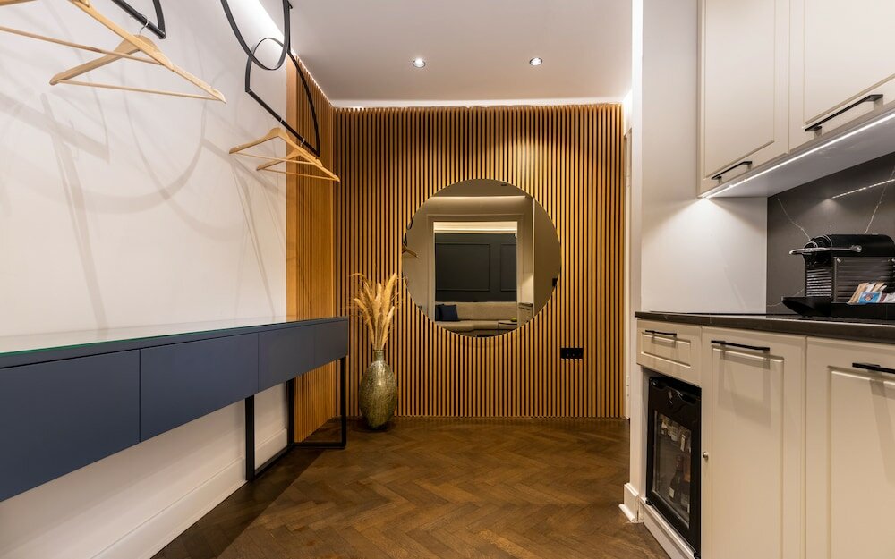 Фото One Luxury Suites