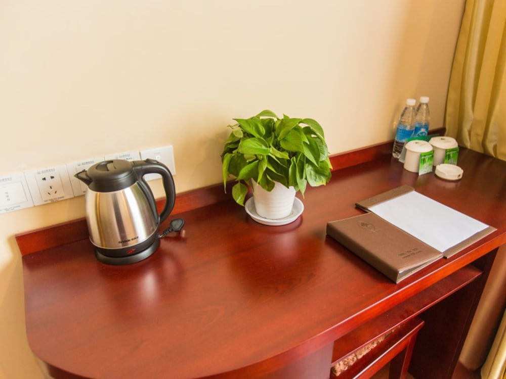 Фото GreenTree Inn New District Hospital of People s Hospital MingLiu Express Hotel