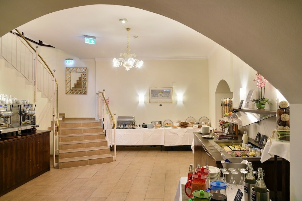Фото Hotel am Schubertring
