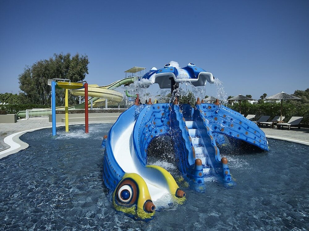 Фото Pelagos Suites Hotel & SPA