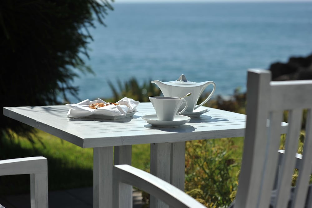 Фото Farol Hotel