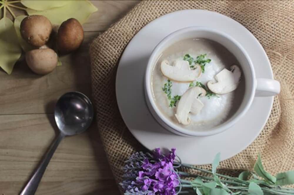 Фото White Boutique Hotel and SPA