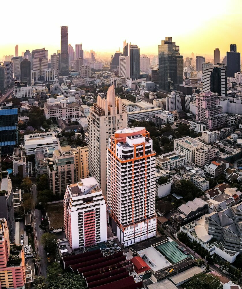 Hotel Bandara Suites Silom Bangkok, Bangkok, photo
