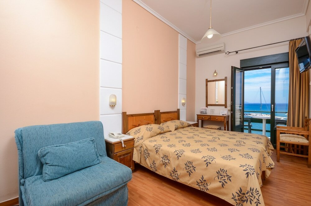 Фото Coronis Hotel