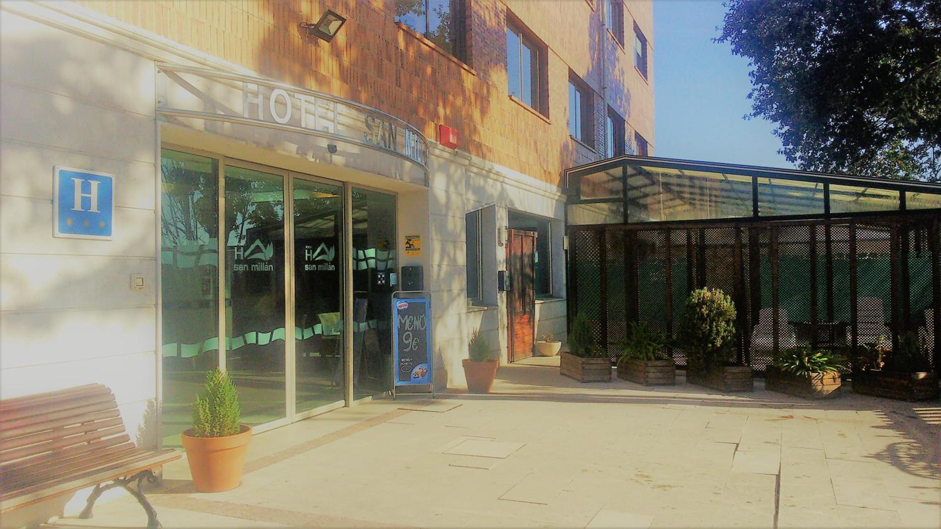 Фото Hotel San Millan