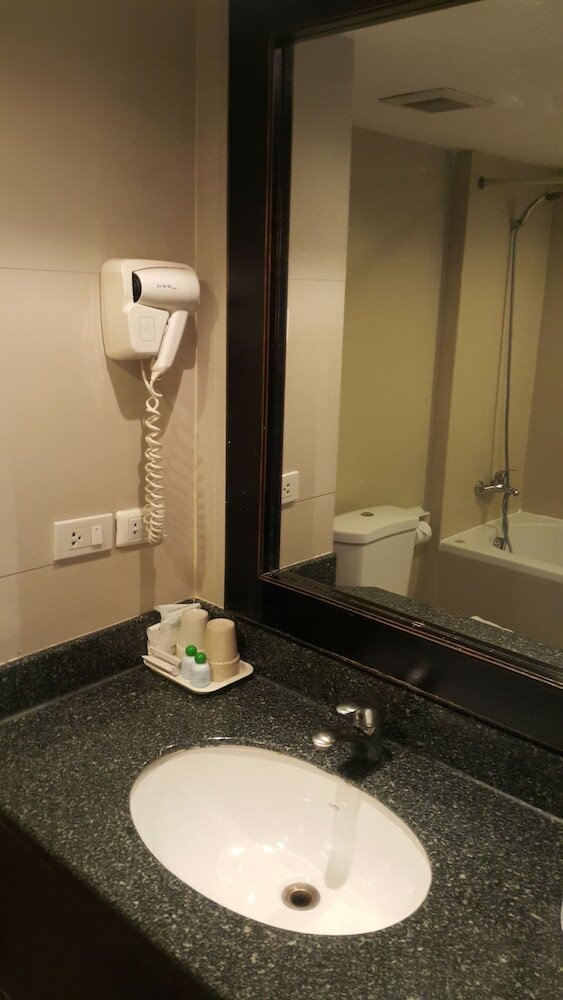 Фото Summer Spring Hotel