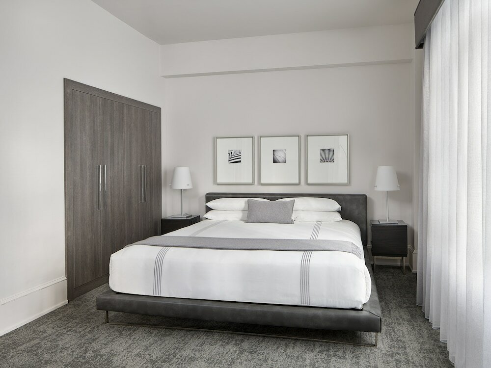 Фото Aka Rittenhouse Square