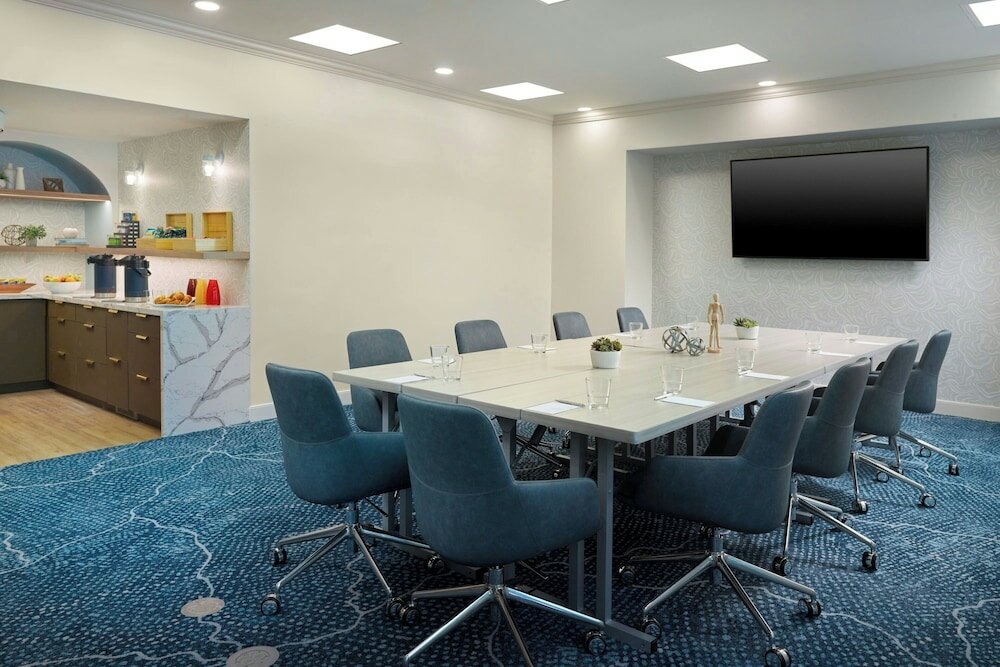 Фото Renaissance Charlotte SouthPark