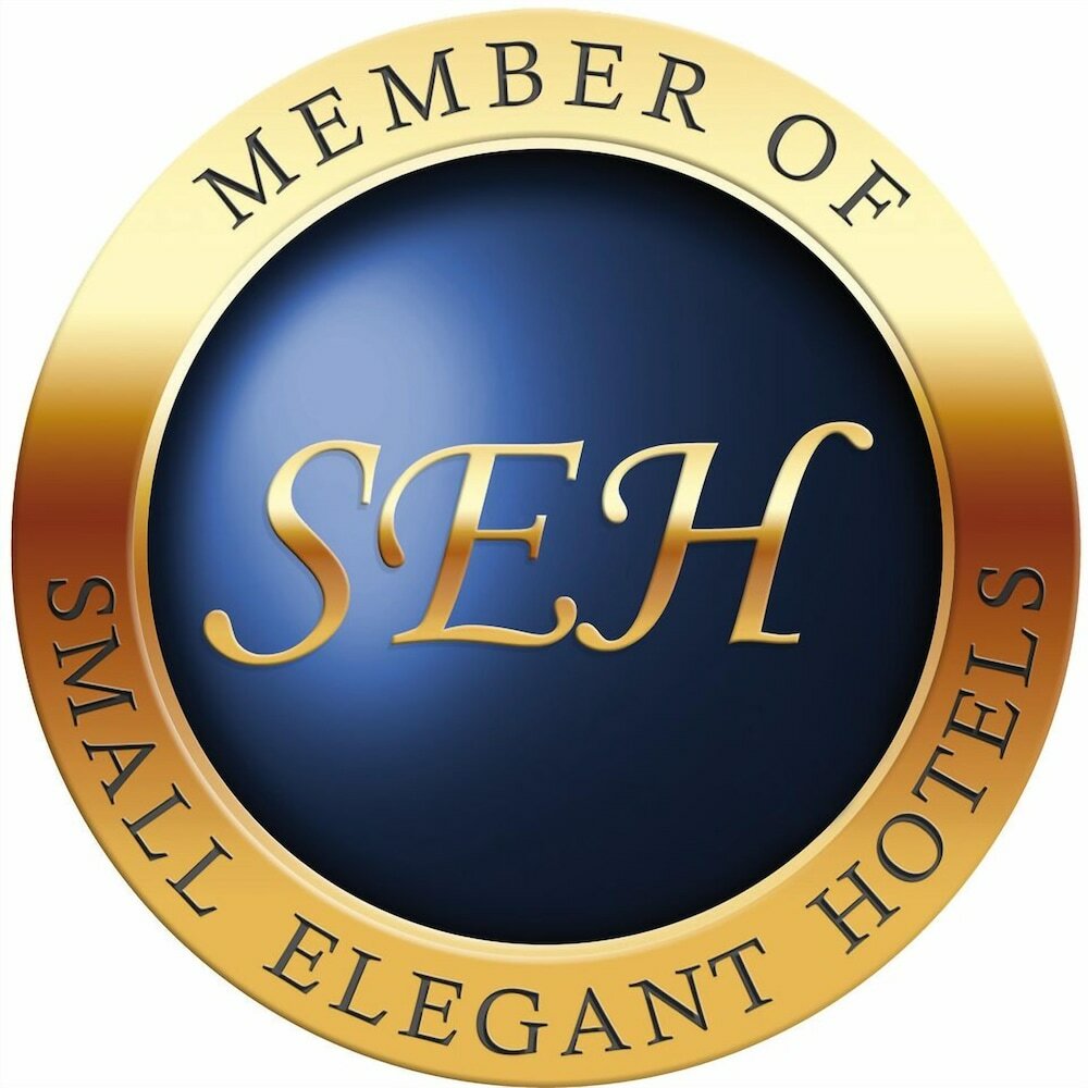 Фото Company House Hotel