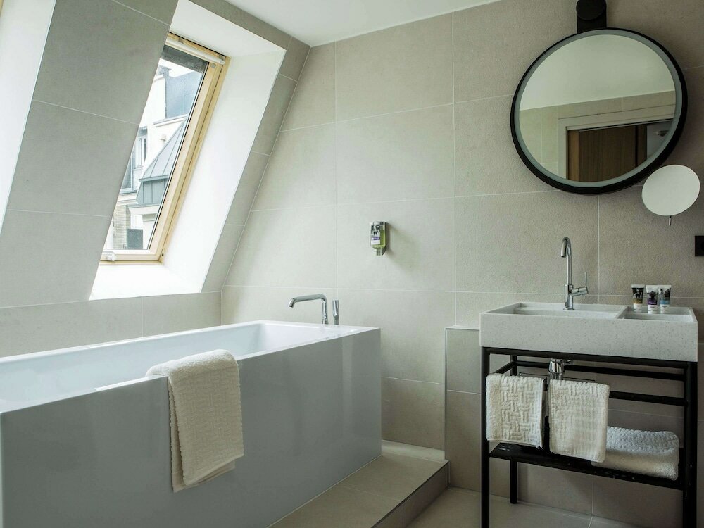 Фото Hotel Mercure Paris 17 Batignolles 