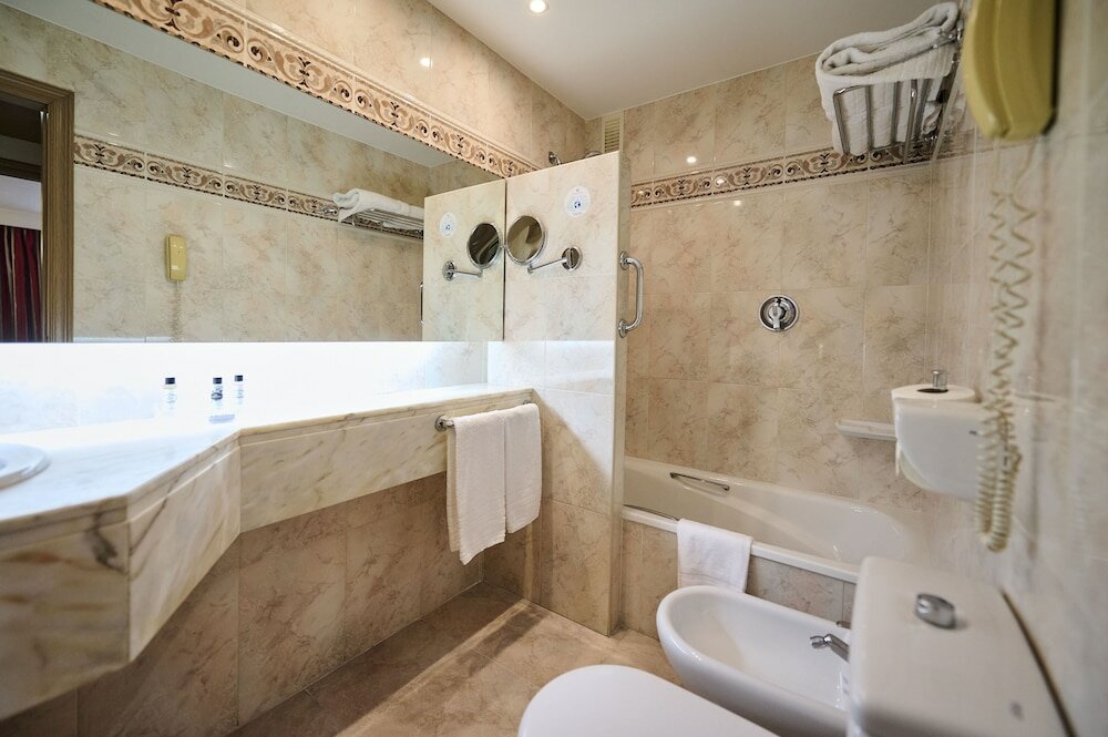 Фото Hotel Albret