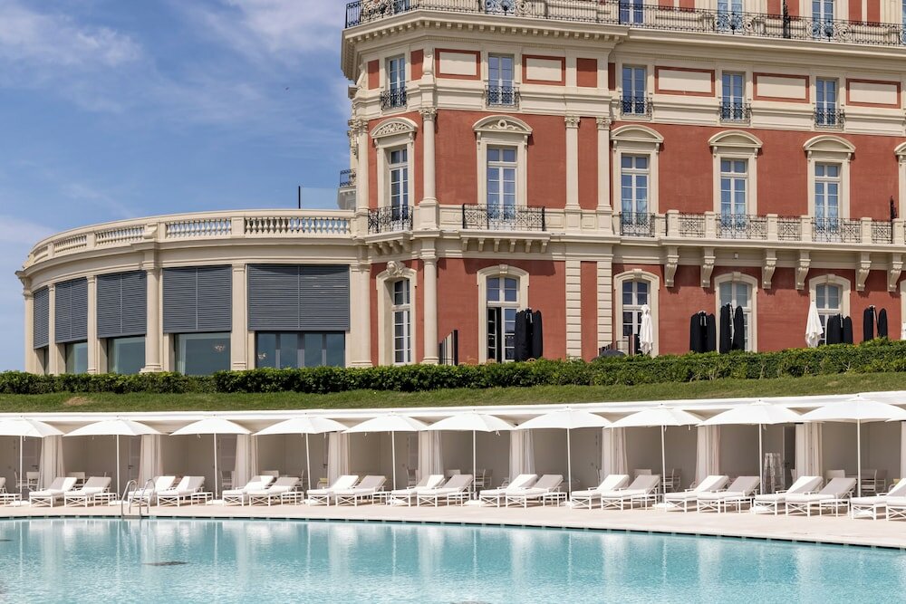 Фото Hôtel Du Palais