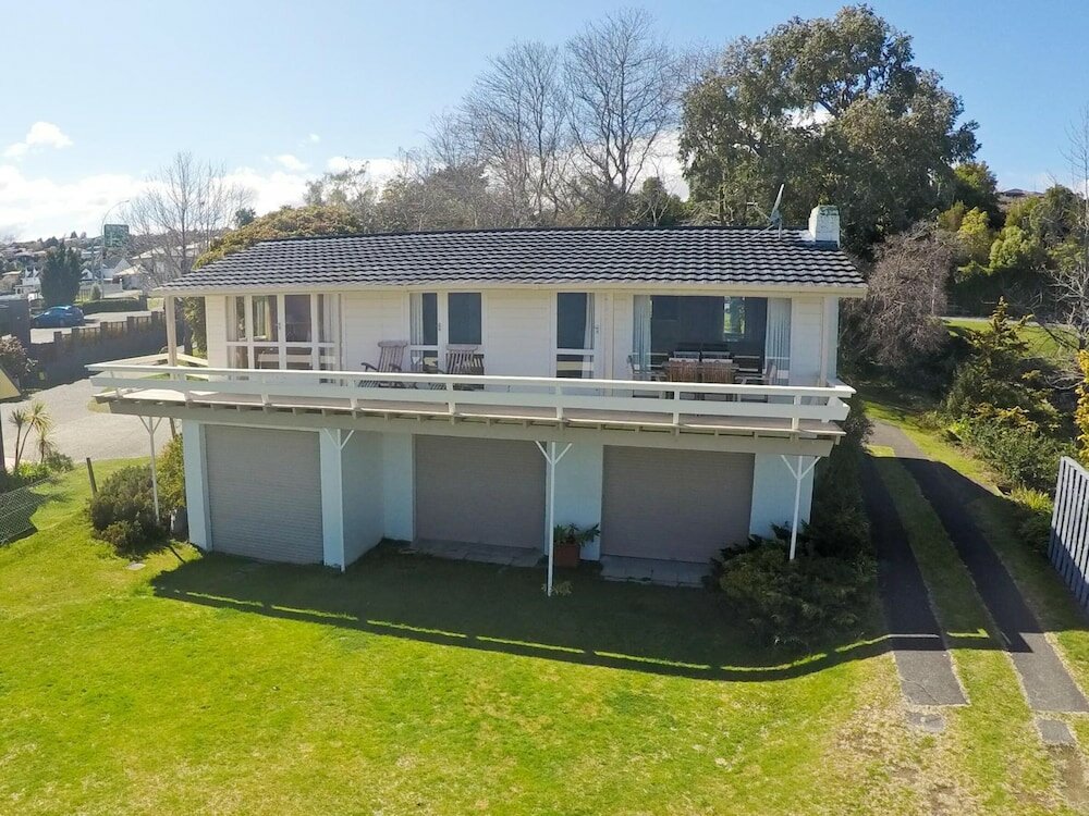 Фото Oasis Beach Resort