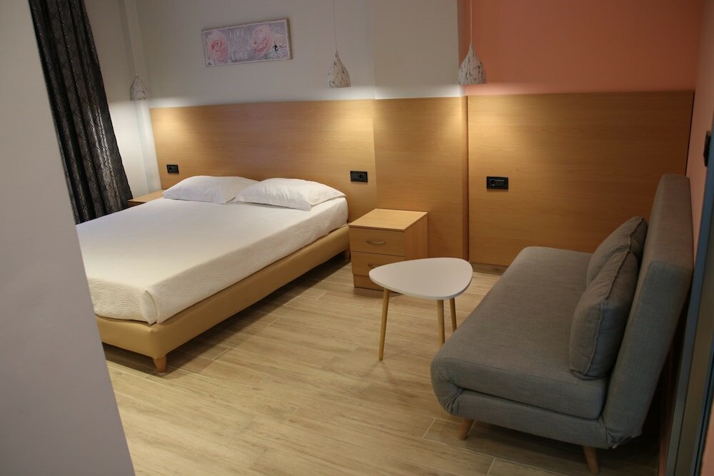 Фото Hotel Sonia