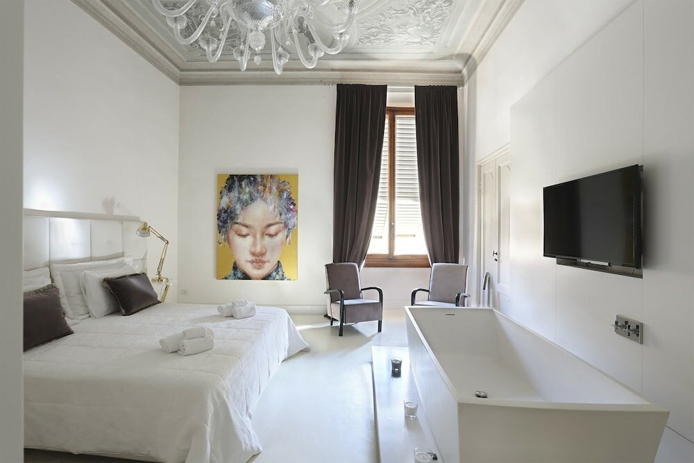Фото Luxury Apartment in Central Florence
