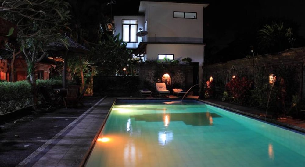 Фото Warsa Garden Bungalows