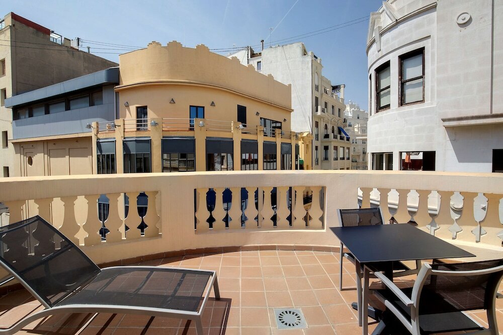 Фото Catalonia Excelsior Hotel