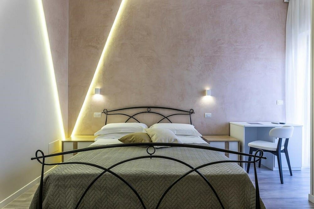 Фото ViaMonti Hotel