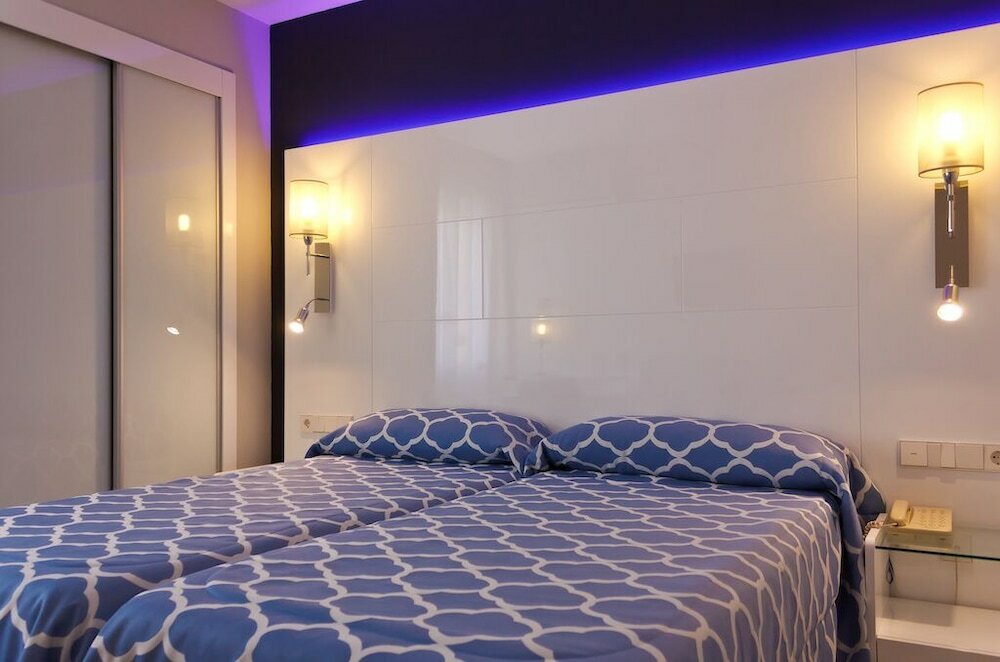 Фото Hotel La Cala Finestrat