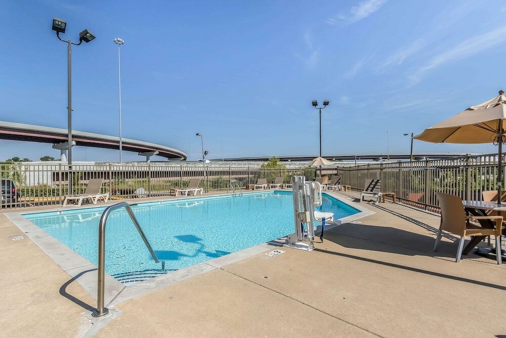 Фото Comfort Inn Nashville West