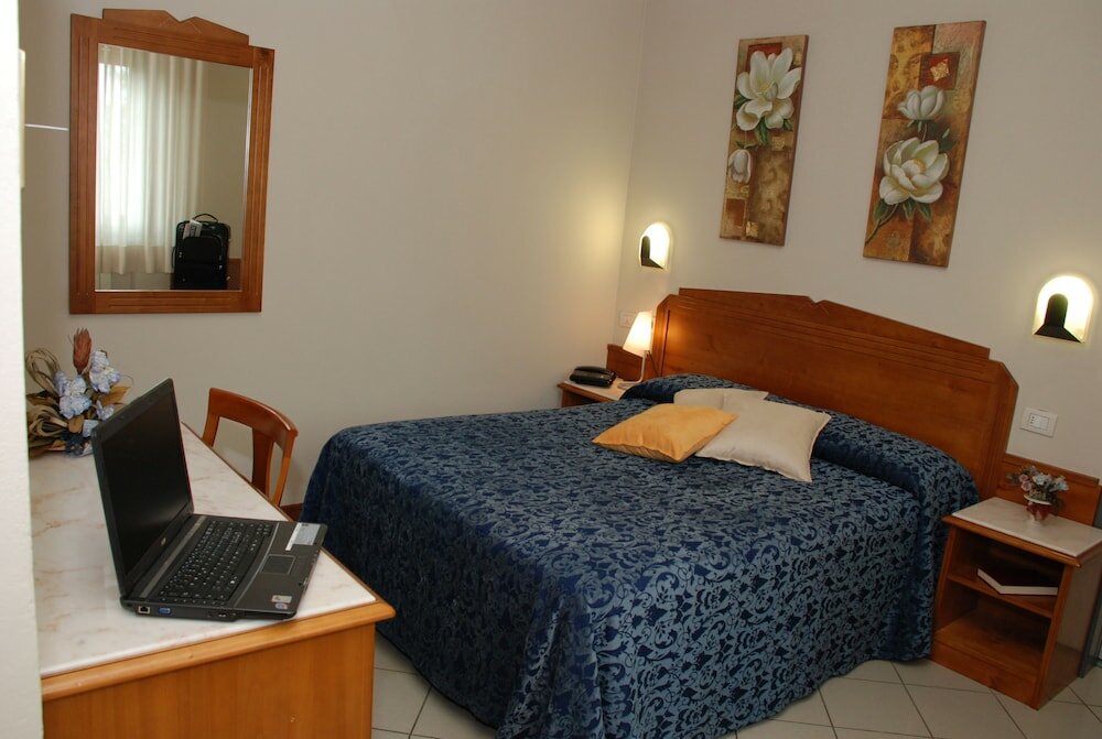 Фото Hotel Marzia