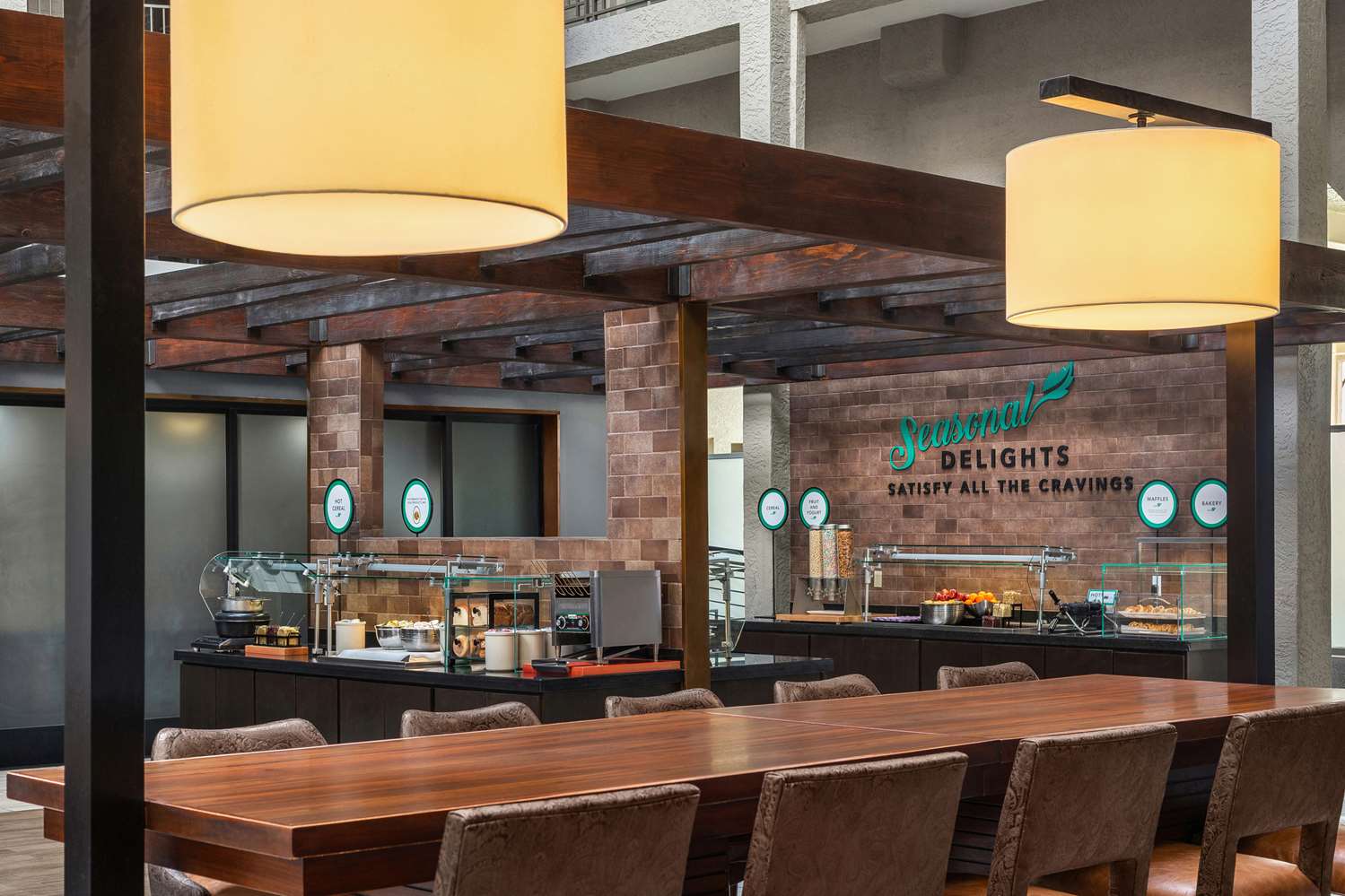 Фото Embassy Suites by Hilton El Paso