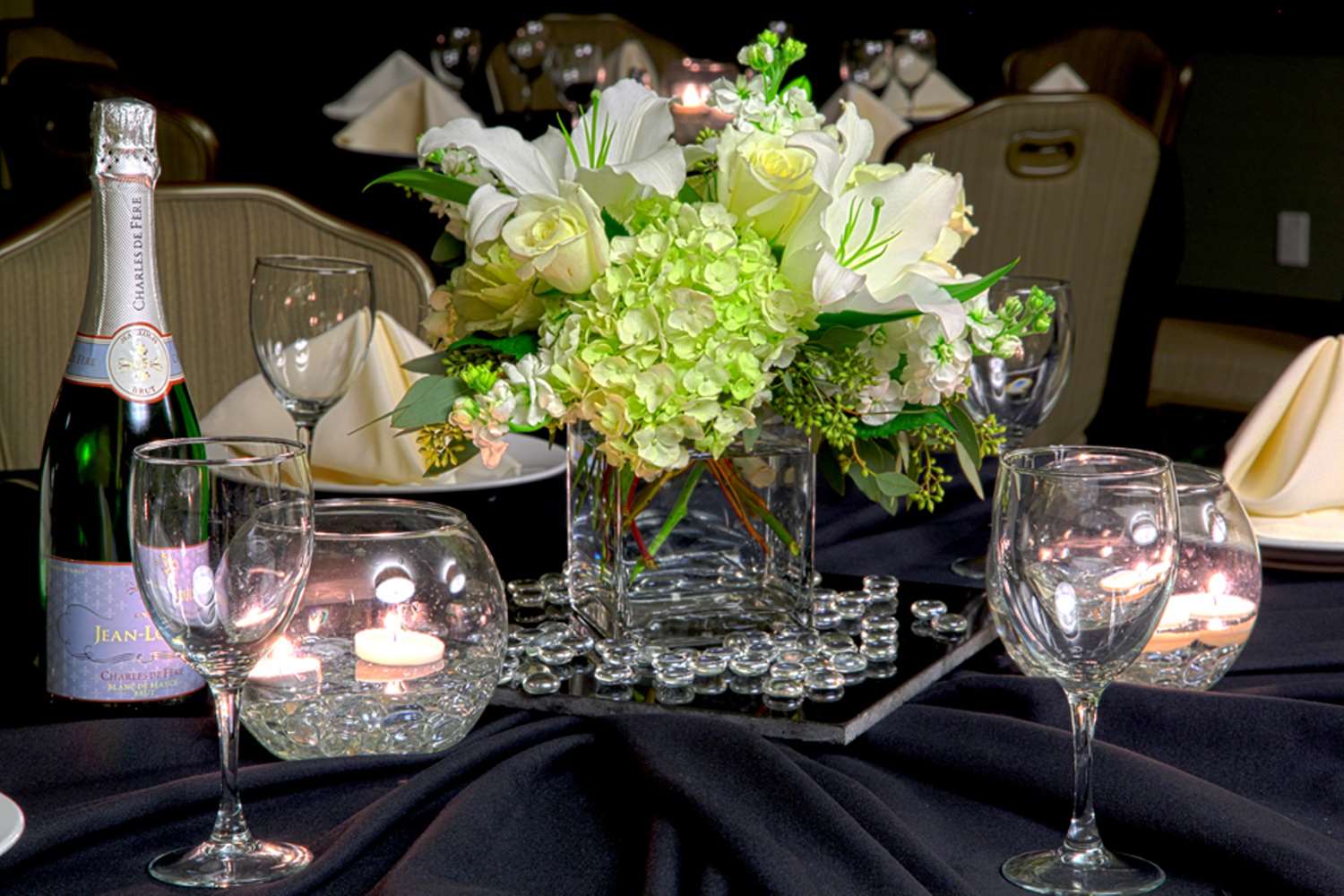 Фото Embassy Suites Hotel Dallas Market Center