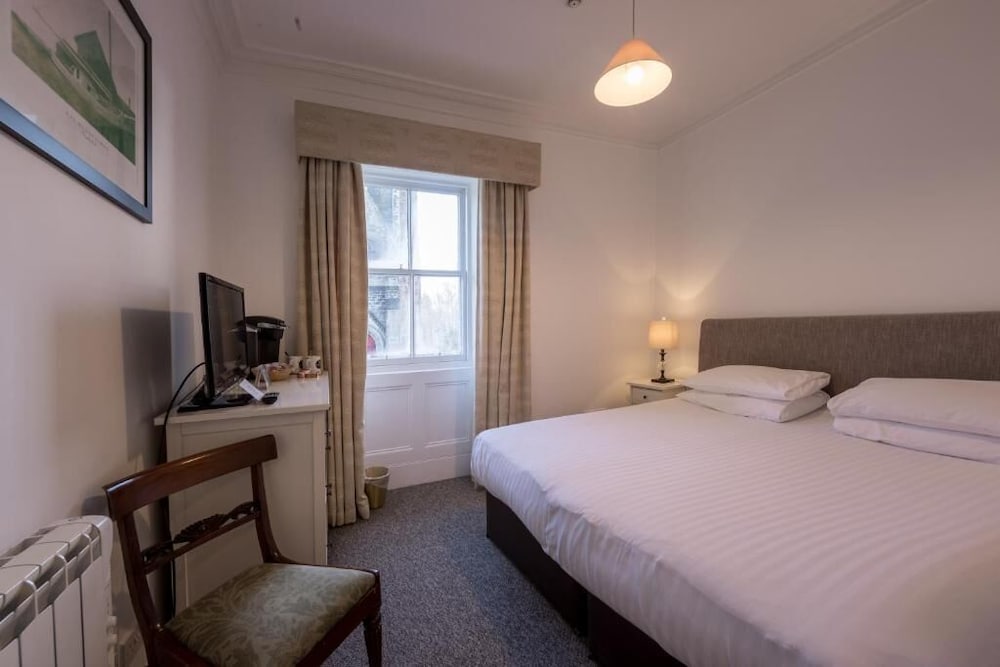 Фото The Lake of Menteith Hotel