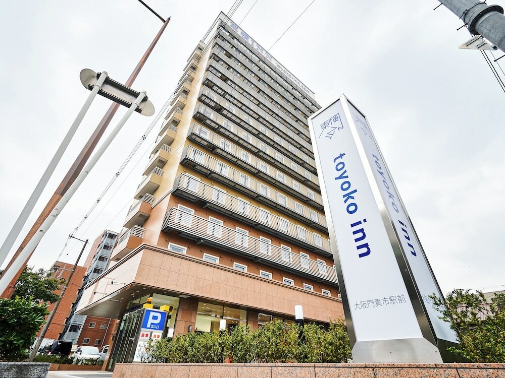Фото Toyoko Inn Osaka Kadomashi Ekimae