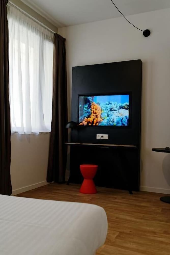 Фото Nemea Appart Hotel Coliseum Amiens Centre