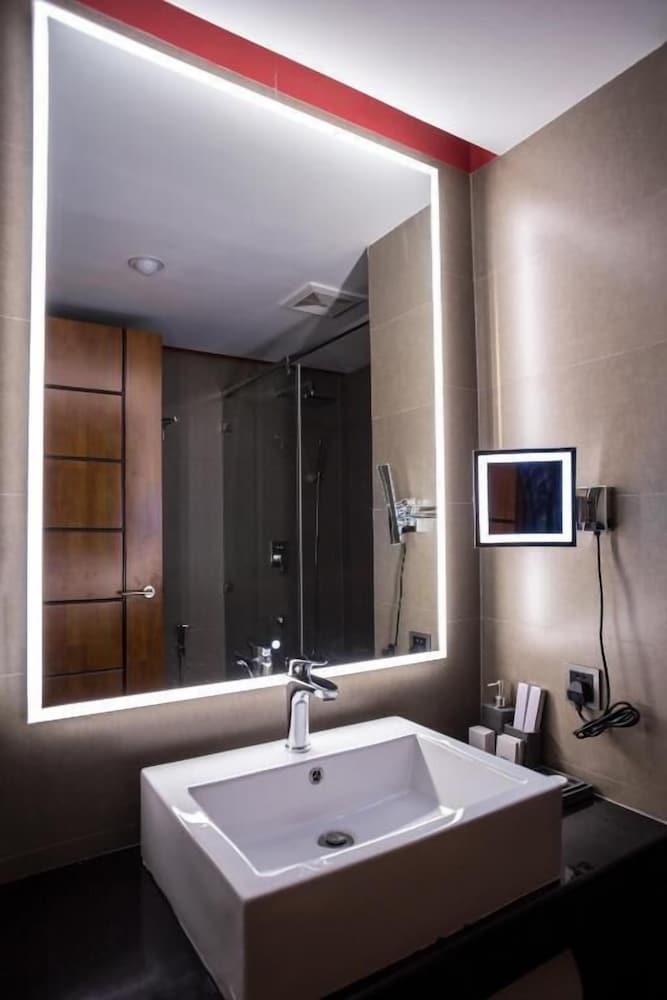 Фото Regal Réseau Hotel & SPA