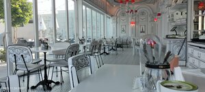 Forever Rose Cafe (Al Wasl, Jumeirah, Dubai), cafe